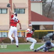 SUNY Maritime Splits DH with John Jay on Opening Day