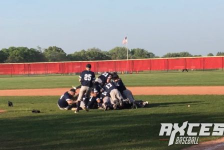 Ward-Melville-baseball-041519-Brady-Doran-Landon-WJL_8636