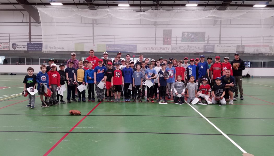Kyle McGowin Hosts Clinic at Southampton Youth Services