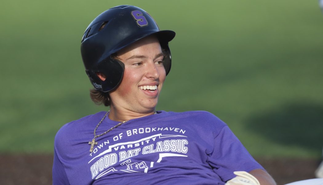 Pat Delaney’s RBI Double In 8th Delivers 5-2 Victory For Sayville