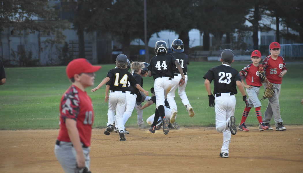 Oil City Sweeps Double Header From Black Diamonds In Two Close Games
