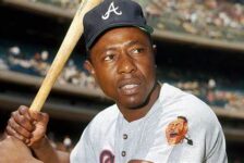 Hall of Famer Hank Aaron Passes Away at Age 86