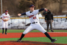 Stony Brook Sweeps Season-Opening DH From Sacred Heart