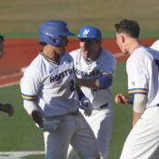 Hofstra Scores 8 Unanswered Runs, Defeats Sacred Heart 8-5